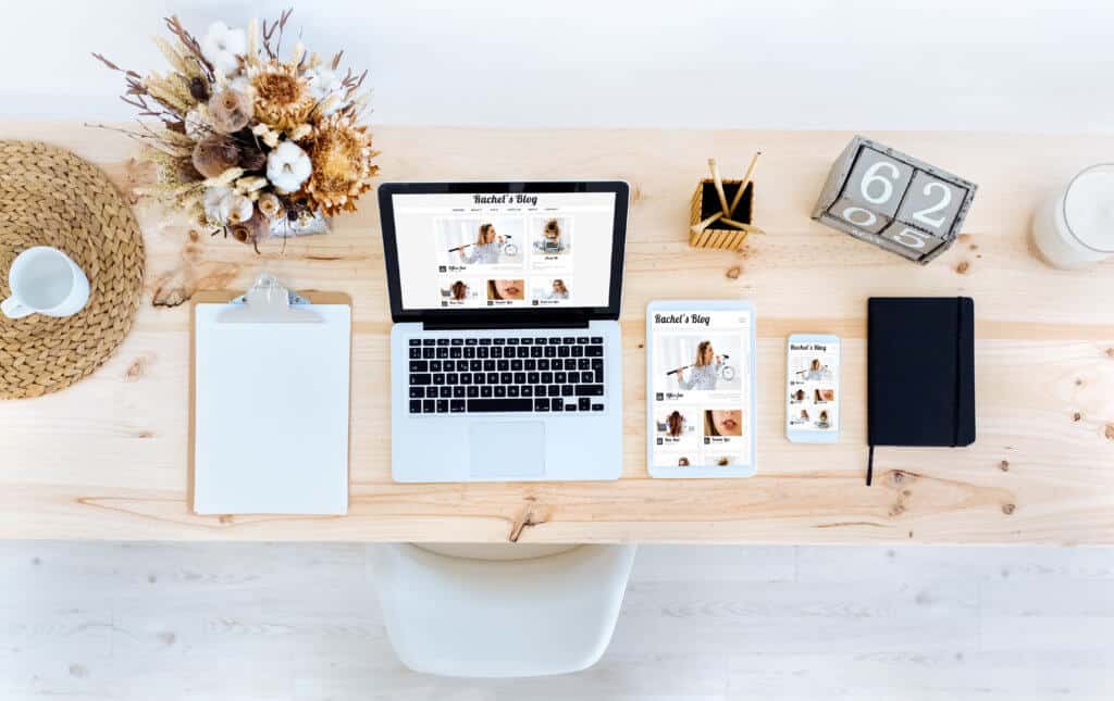 travel blogger resources