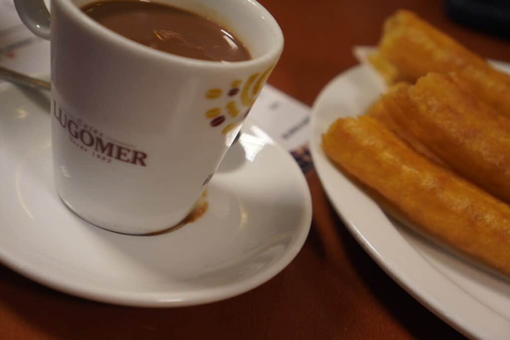 churros con chocolate