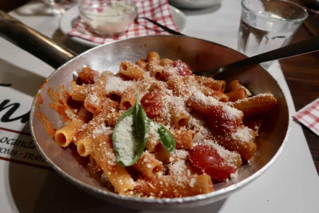 Penne pasta Tonarello